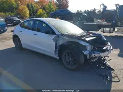 5YJ3E1EA6NF331373 2022 TESLA MODEL 3