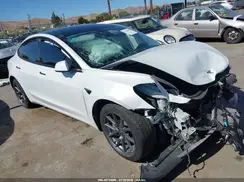 5YJ3E1EA6NF337190 2022 TESLA MODEL 3