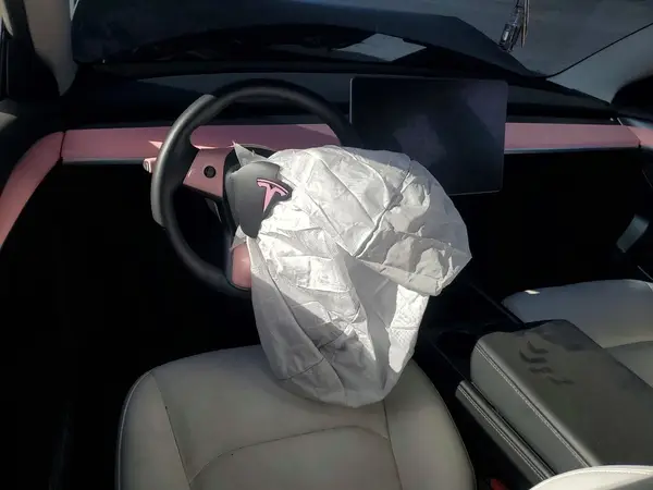 5YJ3E1EA6NF346777 2022 TESLA MODEL 3 - Image 8