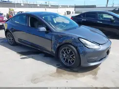 5YJ3E1EA6NF349081 2022 TESLA MODEL 3