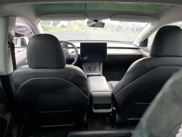 5YJ3E1EA6NF353597 2022 TESLA MODEL 3 - Image 8