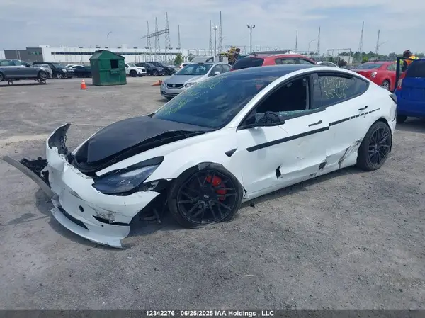5YJ3E1EA6NF353616 2022 TESLA MODEL 3 - Image 2
