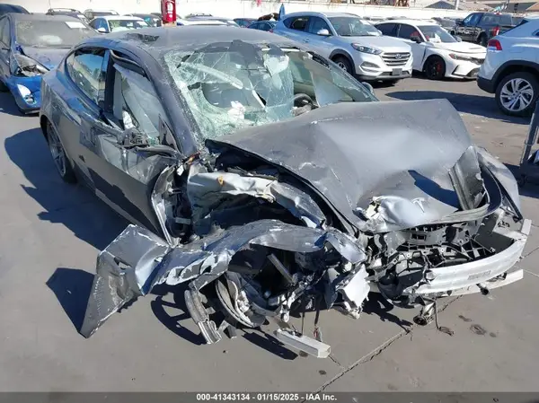 5YJ3E1EA6NF354250 2022 TESLA MODEL 3 - Image 1