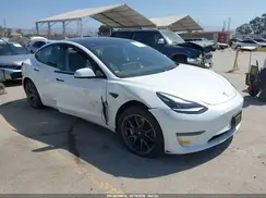 5YJ3E1EA6NF362025 2022 TESLA MODEL 3