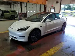 5YJ3E1EA6NF368617 2022 TESLA MODEL 3