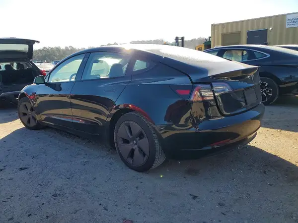 5YJ3E1EA6NF369007 2022 TESLA MODEL 3 - Image 2