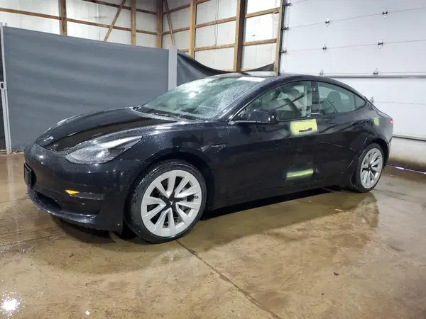 5YJ3E1EA6NF370612 2022 TESLA MODEL 3 - Image 1