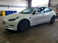5YJ3E1EA6NF371551 2022 TESLA MODEL 3