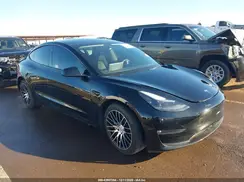 5YJ3E1EA6NF371663 2022 TESLA MODEL 3