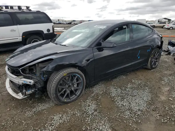 5YJ3E1EA6NF373722 2022 TESLA MODEL 3 - Image 1