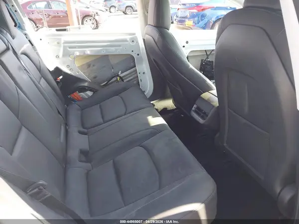5YJ3E1EA6NF376779 2022 TESLA MODEL 3 - Image 8