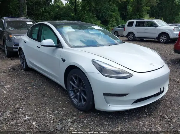 5YJ3E1EA6PF382794 2023 TESLA MODEL 3 - Image 1