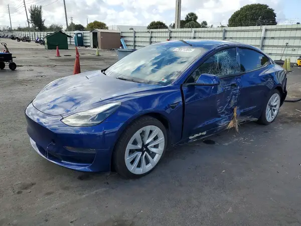 5YJ3E1EA6PF393858 2023 TESLA MODEL 3 - Image 1