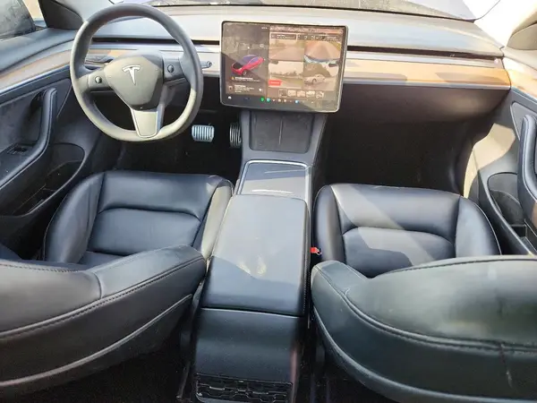 5YJ3E1EA6PF397926 2023 TESLA MODEL 3 - Image 8