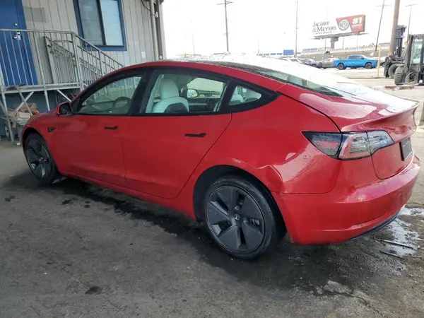 5YJ3E1EA6PF399322 2023 TESLA MODEL 3 - Image 2