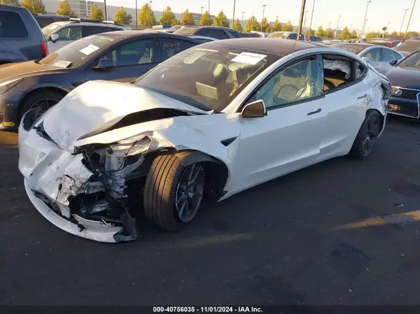 5YJ3E1EA6PF407502 2023 TESLA MODEL 3 - Image 2