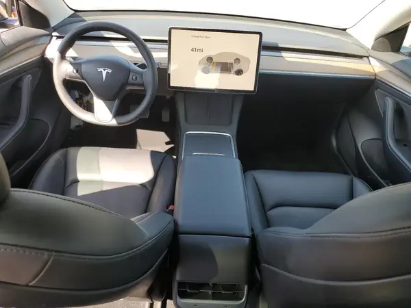 5YJ3E1EA6PF408830 2023 TESLA MODEL 3 - Image 8