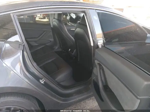 5YJ3E1EA6PF413073 2023 TESLA MODEL 3 - Image 8