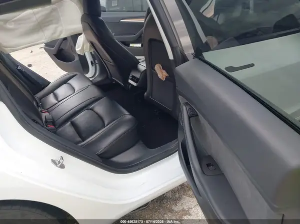 5YJ3E1EA6PF417429 2023 TESLA MODEL 3 - Image 8
