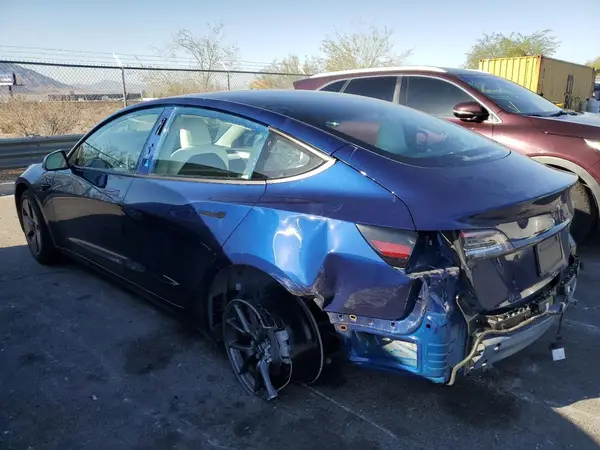 5YJ3E1EA6PF417785 2023 TESLA MODEL 3 - Image 2