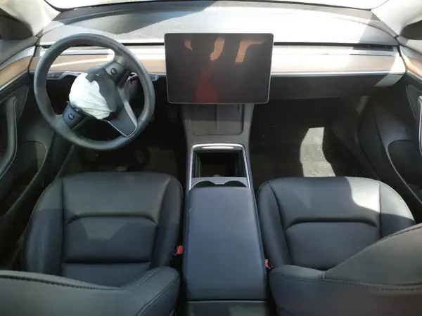 5YJ3E1EA6PF423070 2023 TESLA MODEL 3 - Image 8