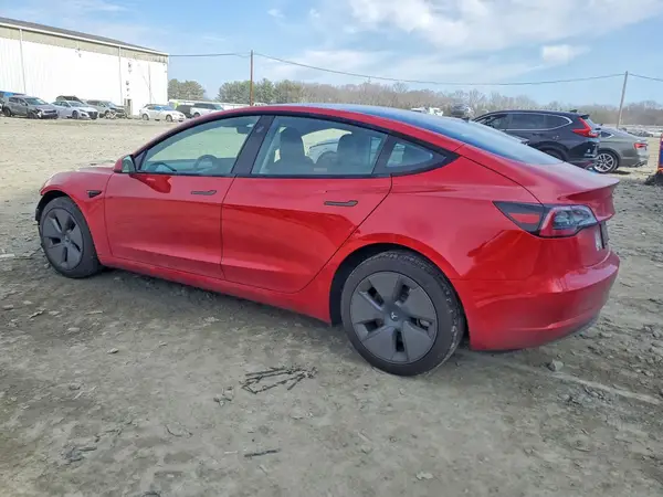 5YJ3E1EA6PF426759 2023 TESLA MODEL 3 - Image 2