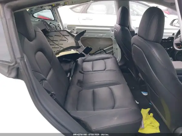 5YJ3E1EA6PF427958 2023 TESLA MODEL 3 - Image 8