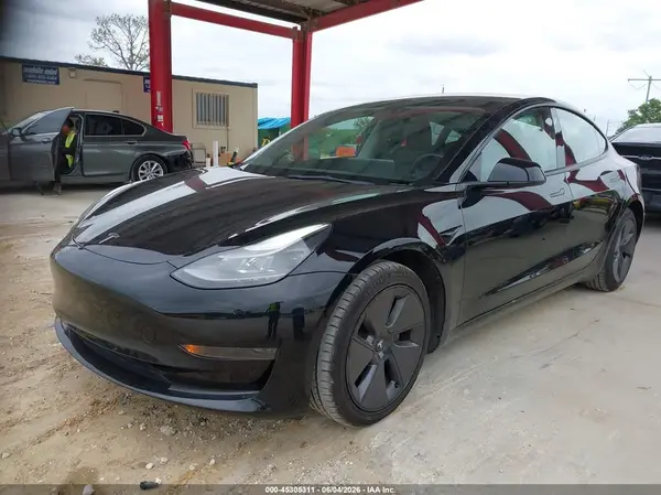 5YJ3E1EA6PF433985 2023 TESLA MODEL 3 - Image 2