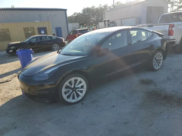 5YJ3E1EA6PF434697 2023 TESLA MODEL 3 - Image 1