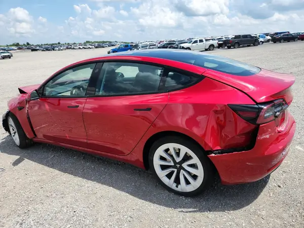 5YJ3E1EA6PF435901 2023 TESLA MODEL 3 - Image 2