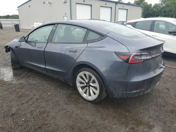 5YJ3E1EA6PF438345 2023 TESLA MODEL 3 - Image 2