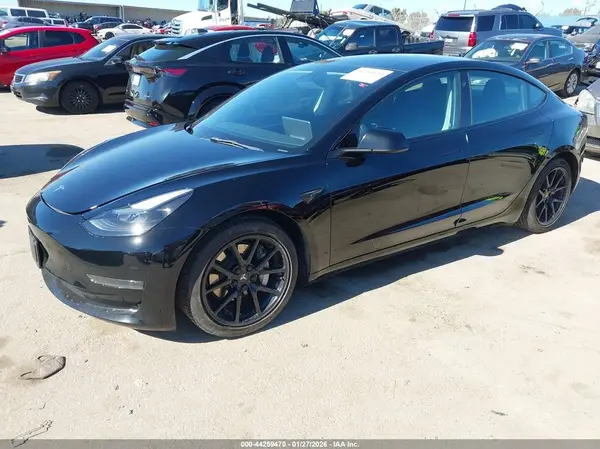 5YJ3E1EA6PF438586 2023 TESLA MODEL 3 - Image 2