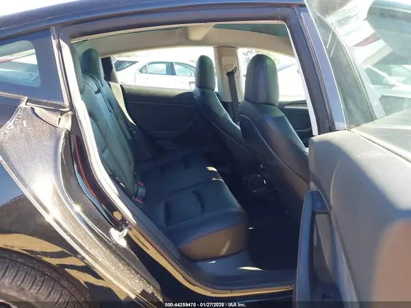 5YJ3E1EA6PF438586 2023 TESLA MODEL 3 - Image 8