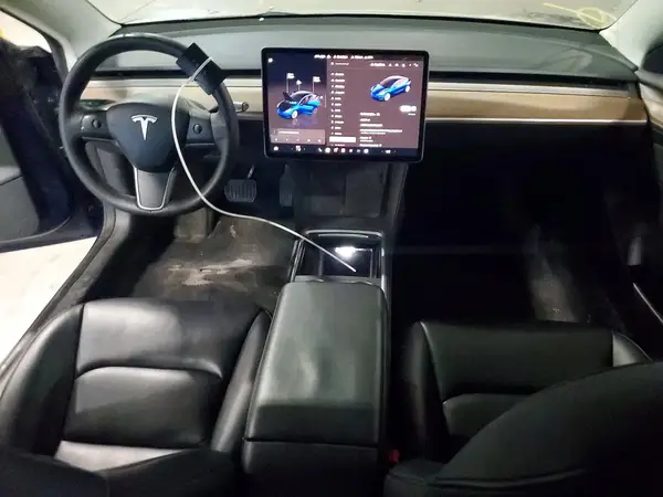 5YJ3E1EA6PF438877 2023 TESLA MODEL 3 - Image 8