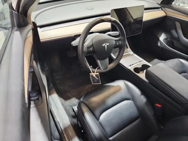 5YJ3E1EA6PF439222 2023 TESLA MODEL 3 - Image 8