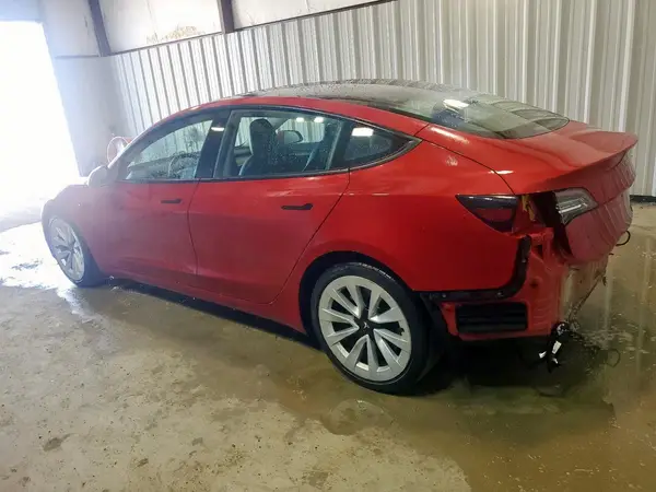 5YJ3E1EA6PF439401 2023 TESLA MODEL 3 - Image 2