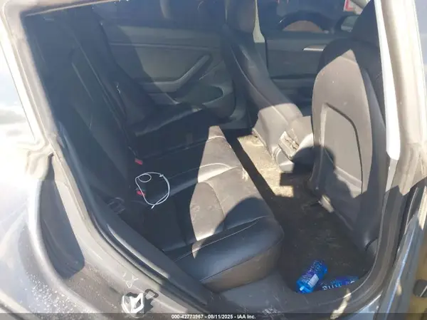 5YJ3E1EA6PF446672 2023 TESLA MODEL 3 - Image 8