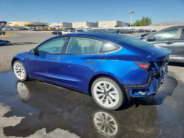 5YJ3E1EA6PF448955 2023 TESLA MODEL 3 - Image 2