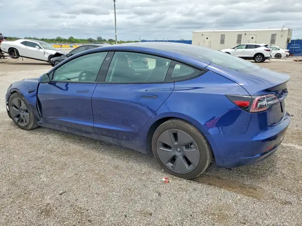 5YJ3E1EA6PF449569 2023 TESLA MODEL 3 - Image 2