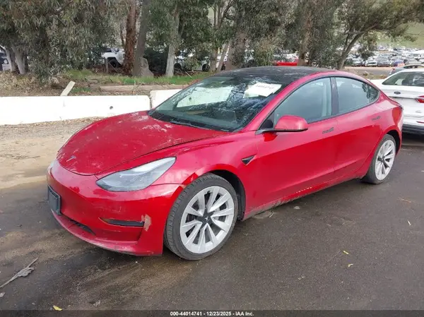 5YJ3E1EA6PF450186 2023 TESLA MODEL 3 - Image 2
