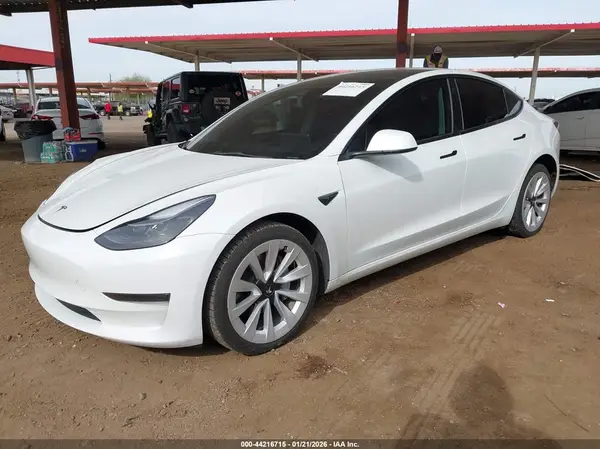 5YJ3E1EA6PF451354 2023 TESLA MODEL 3 - Image 2