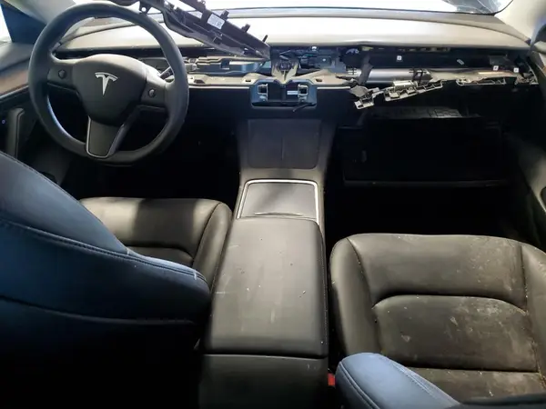 5YJ3E1EA6PF453136 2023 TESLA MODEL 3 - Image 8