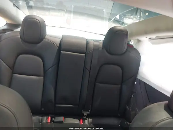 5YJ3E1EA6PF453573 2023 TESLA MODEL 3 - Image 8