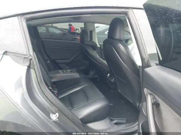 5YJ3E1EA6PF453735 2023 TESLA MODEL 3 - Image 8