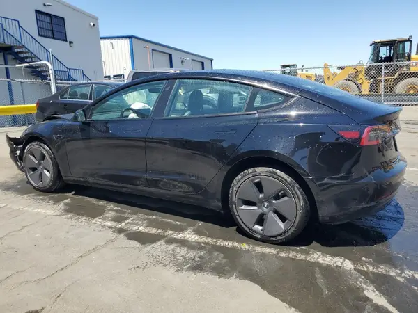5YJ3E1EA6PF453959 2023 TESLA MODEL 3 - Image 2