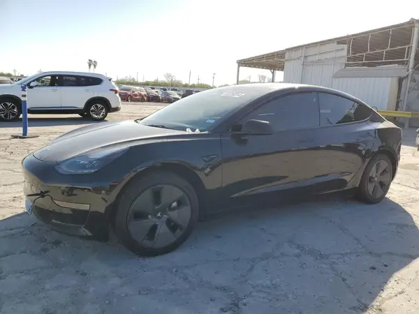 5YJ3E1EA6PF455890 2023 TESLA MODEL 3 - Image 1
