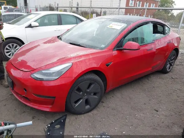 5YJ3E1EA6PF455971 2023 TESLA MODEL 3 - Image 2