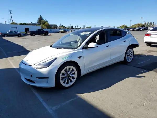 5YJ3E1EA6PF457994 2023 TESLA MODEL 3 - Image 1