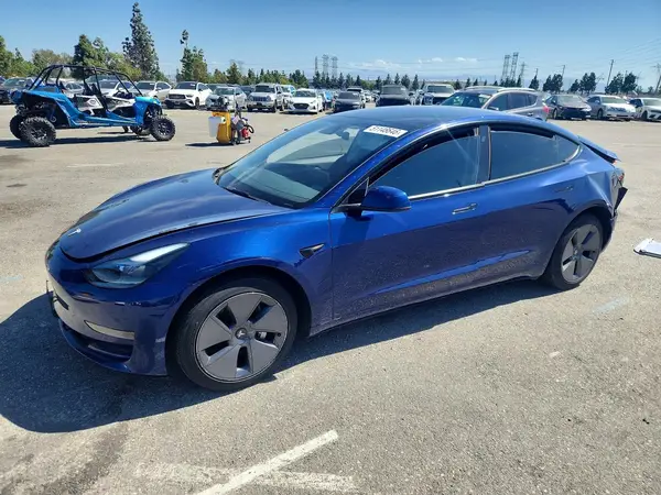5YJ3E1EA6PF463312 2023 TESLA MODEL 3 - Image 1
