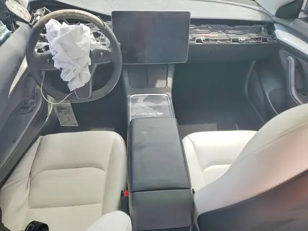 5YJ3E1EA6PF468395 2023 TESLA MODEL 3 - Image 8